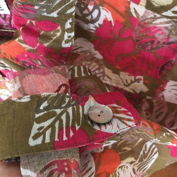 Ruby Rd Favorites Hawaiian Print Button Down Shirt - Picture 6 of 8